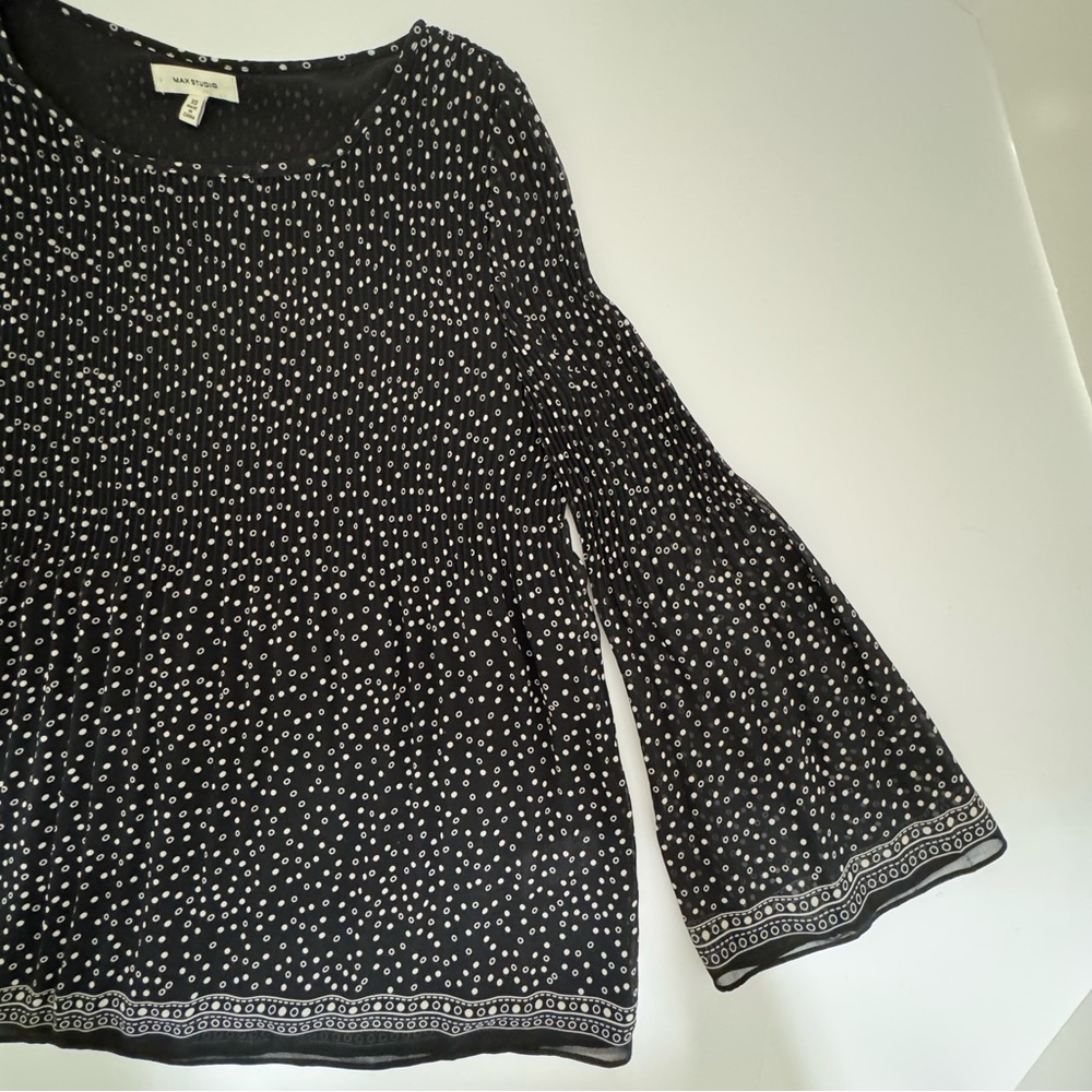 Max Studio Polka Dot Pleated Blouse XS Sheer Bell Sleeves - Picture 8 of 16